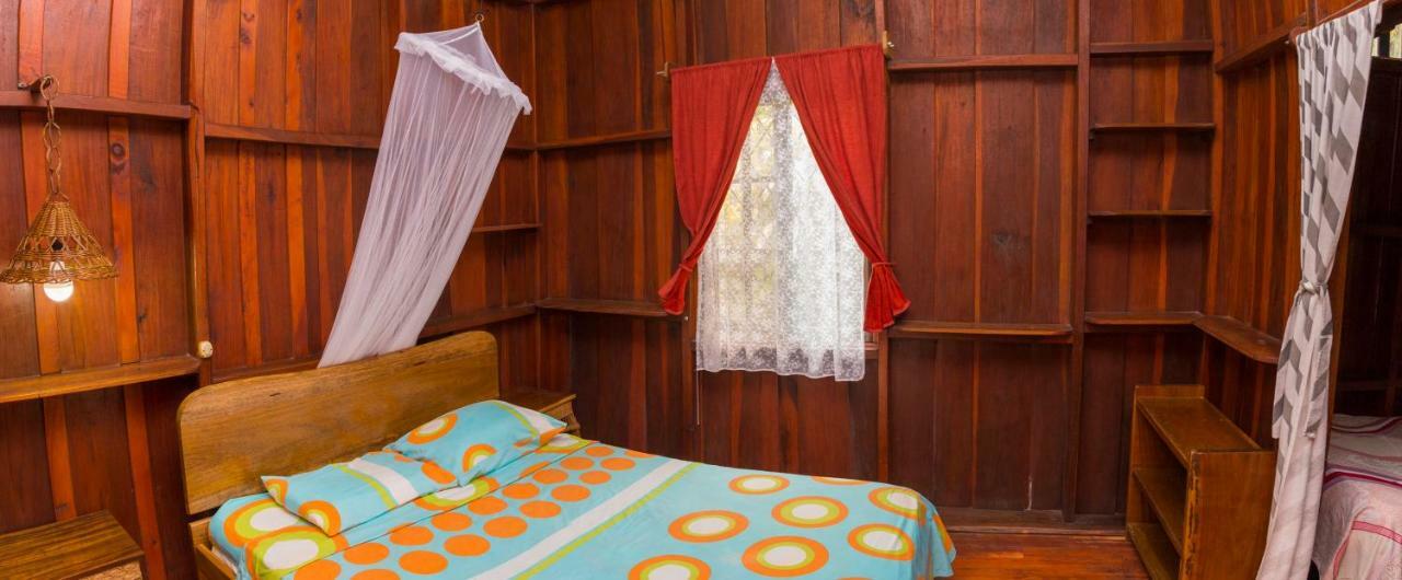 Cabinas Iguana Cahuita Dış mekan fotoğraf