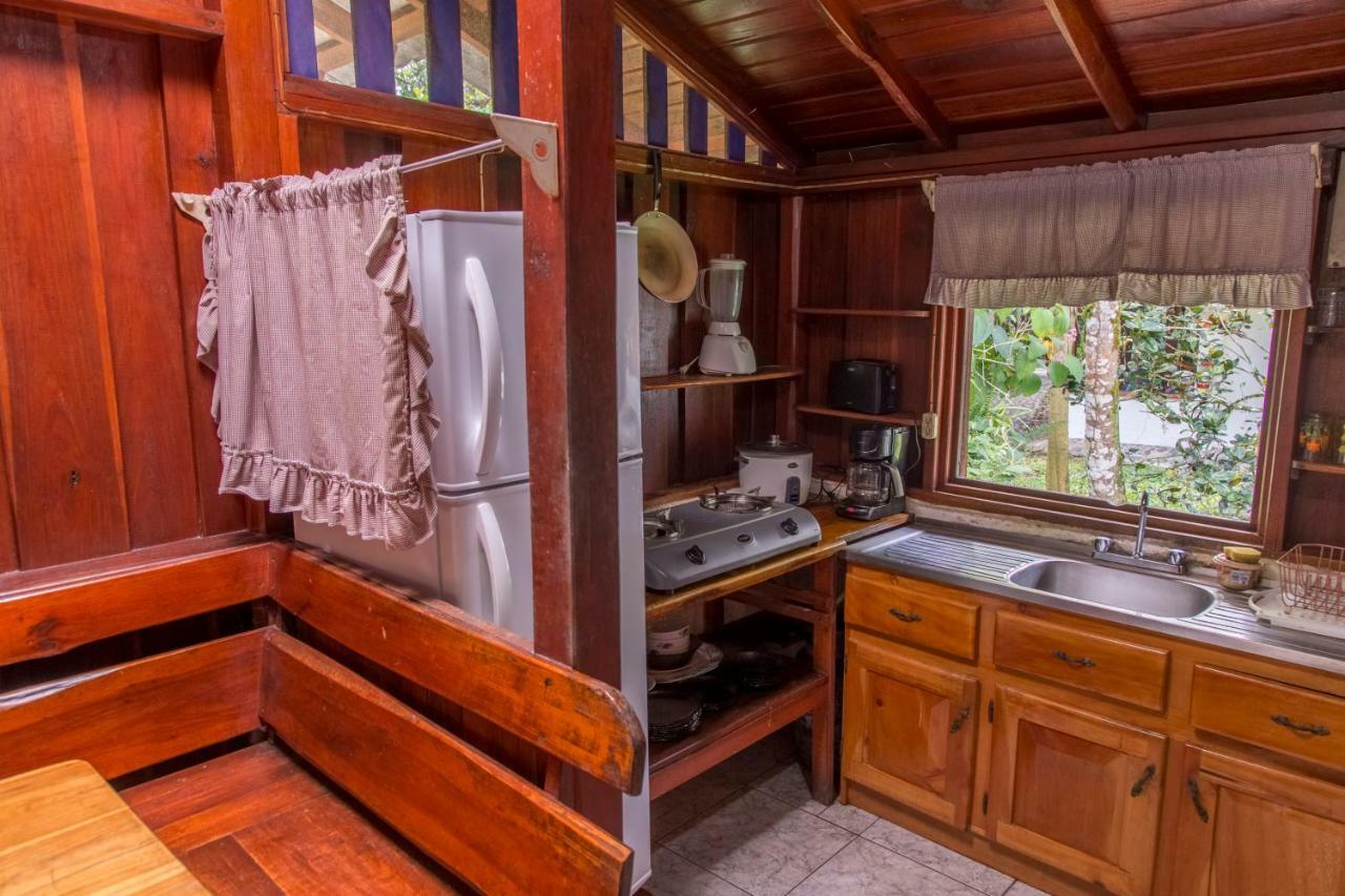 Cabinas Iguana Cahuita Dış mekan fotoğraf