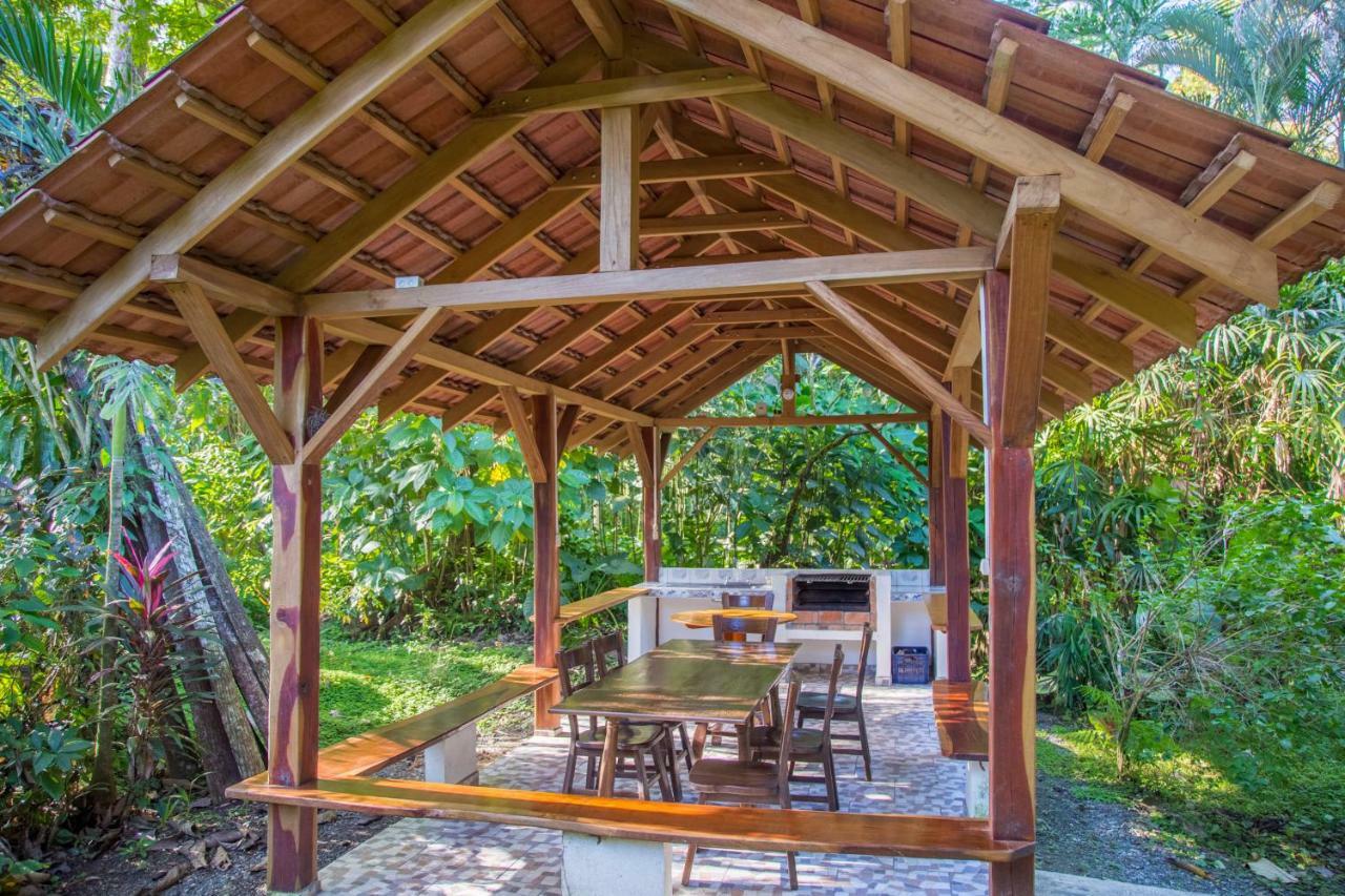 Cabinas Iguana Cahuita Dış mekan fotoğraf