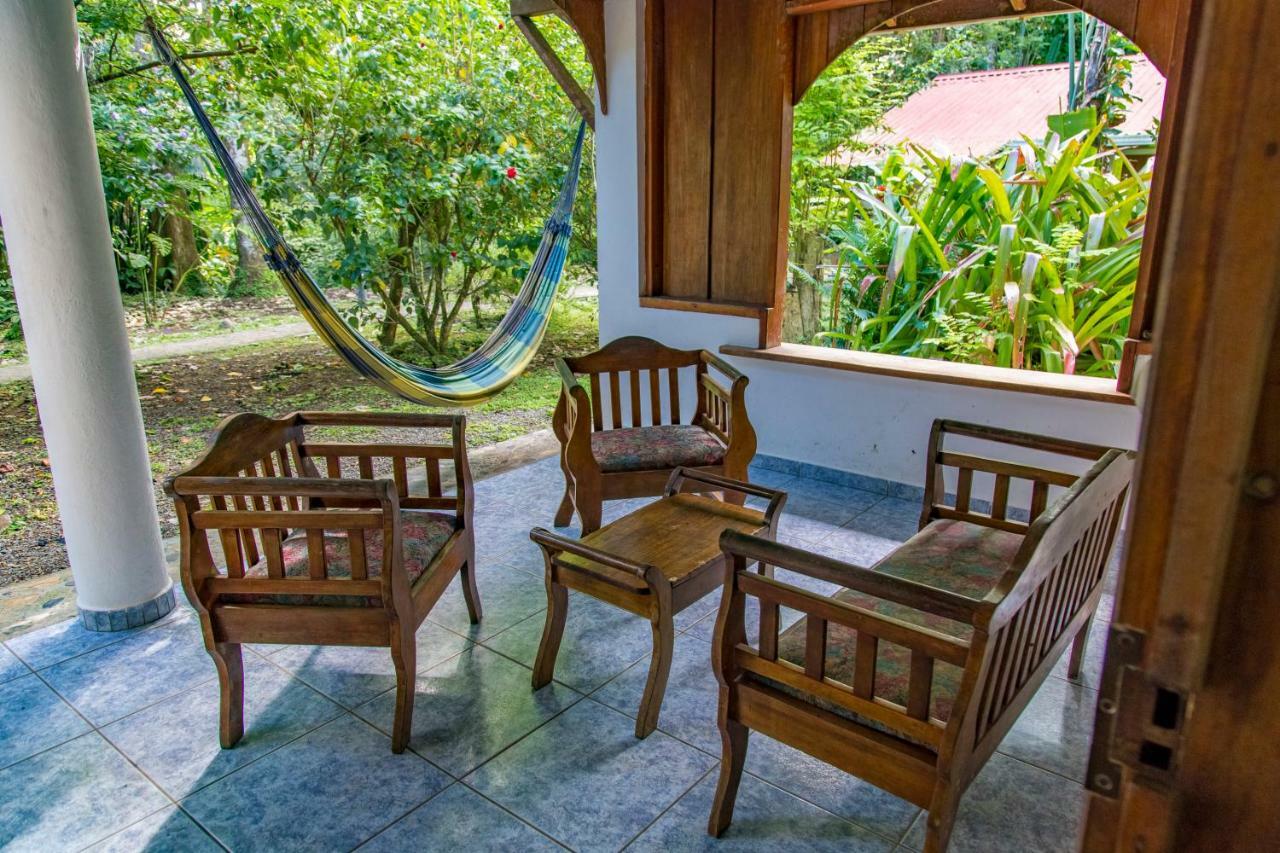 Cabinas Iguana Cahuita Dış mekan fotoğraf