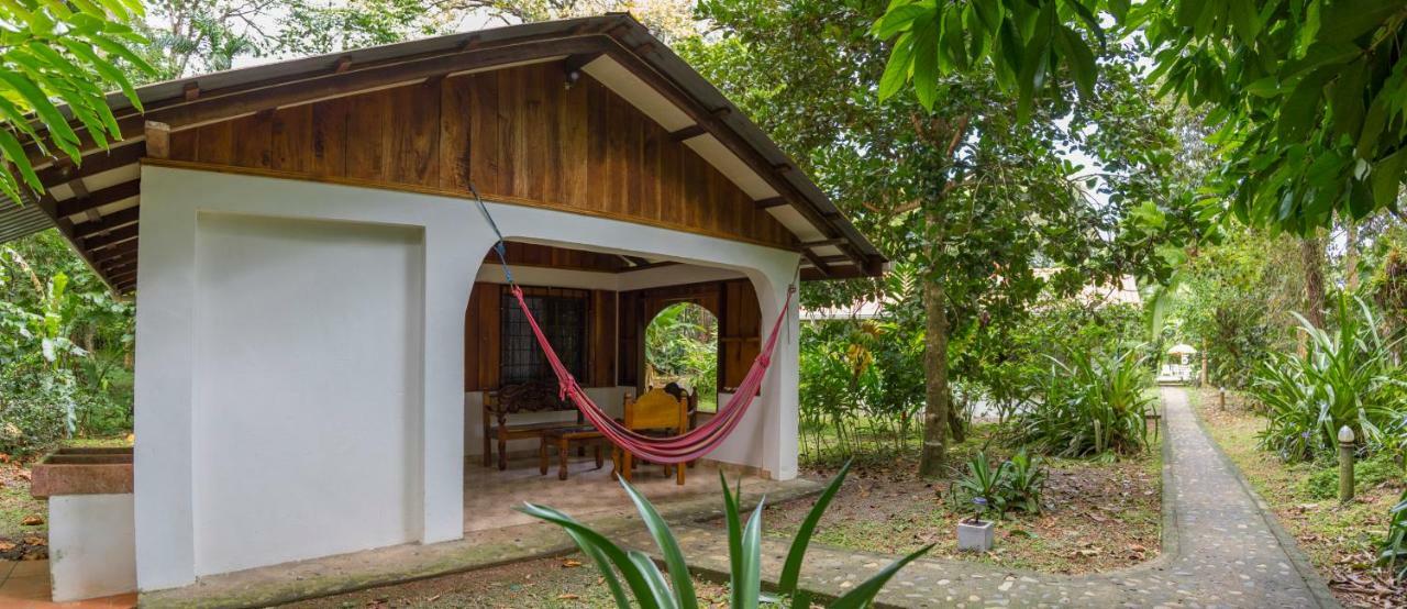Cabinas Iguana Cahuita Dış mekan fotoğraf