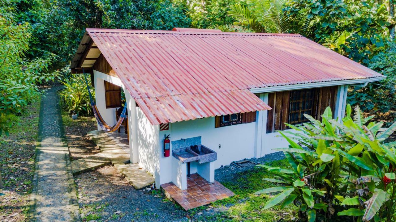 Cabinas Iguana Cahuita Dış mekan fotoğraf